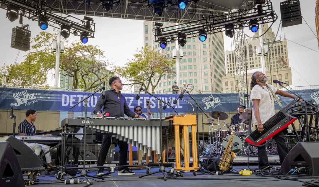 Stefon Harris & Blackout