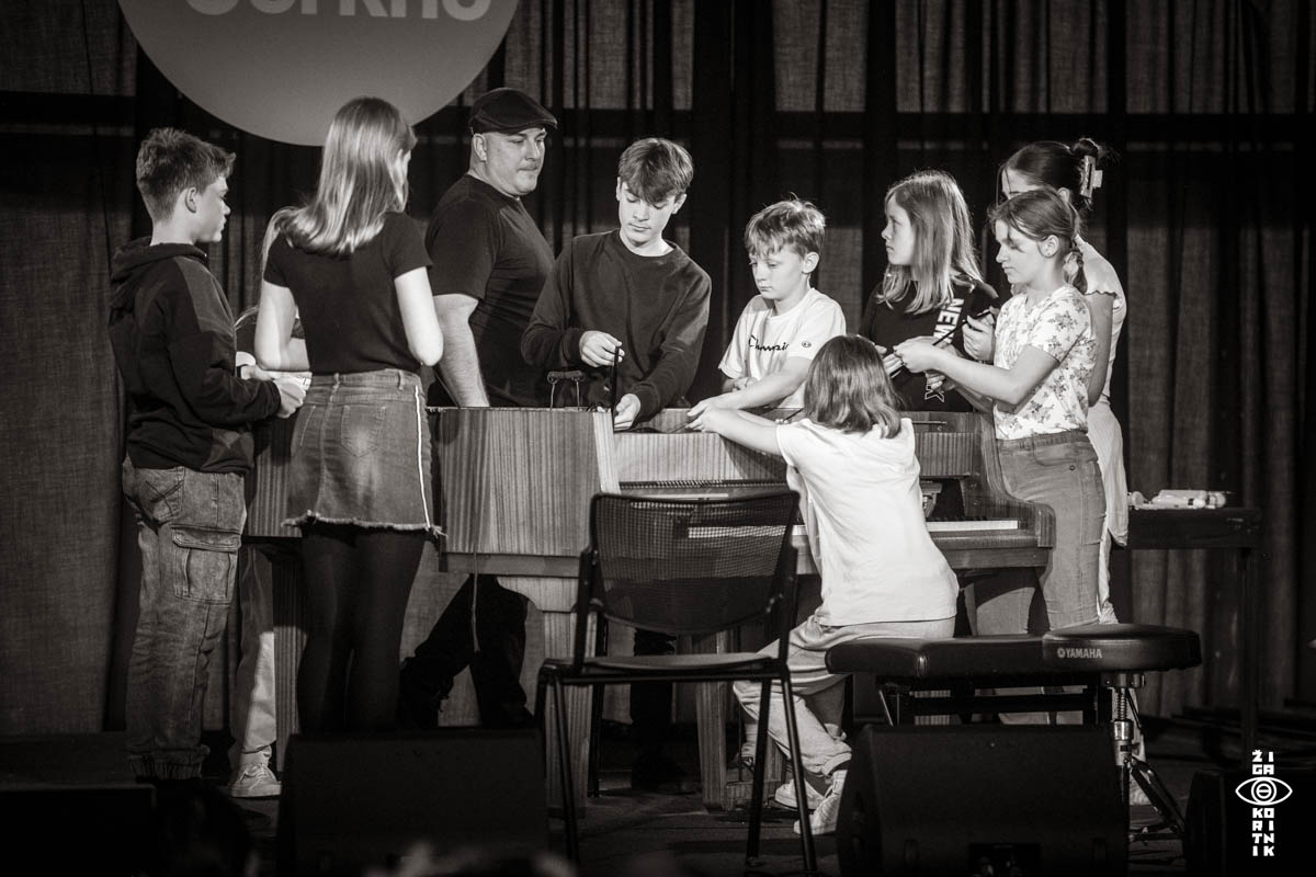 Prepared piano, mentor Bostjan Gombac