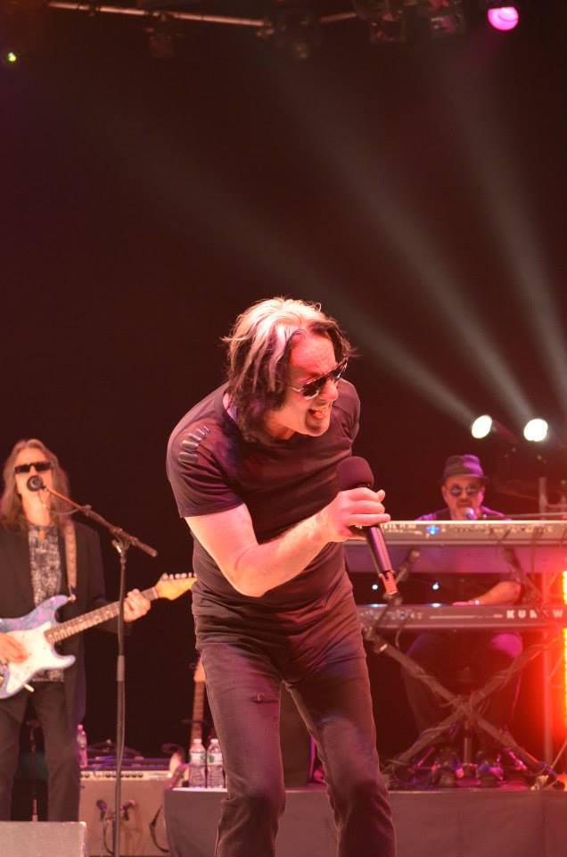 Todd rundgren - westbury, ny - nycb theatre at westbury - august 11, 2013