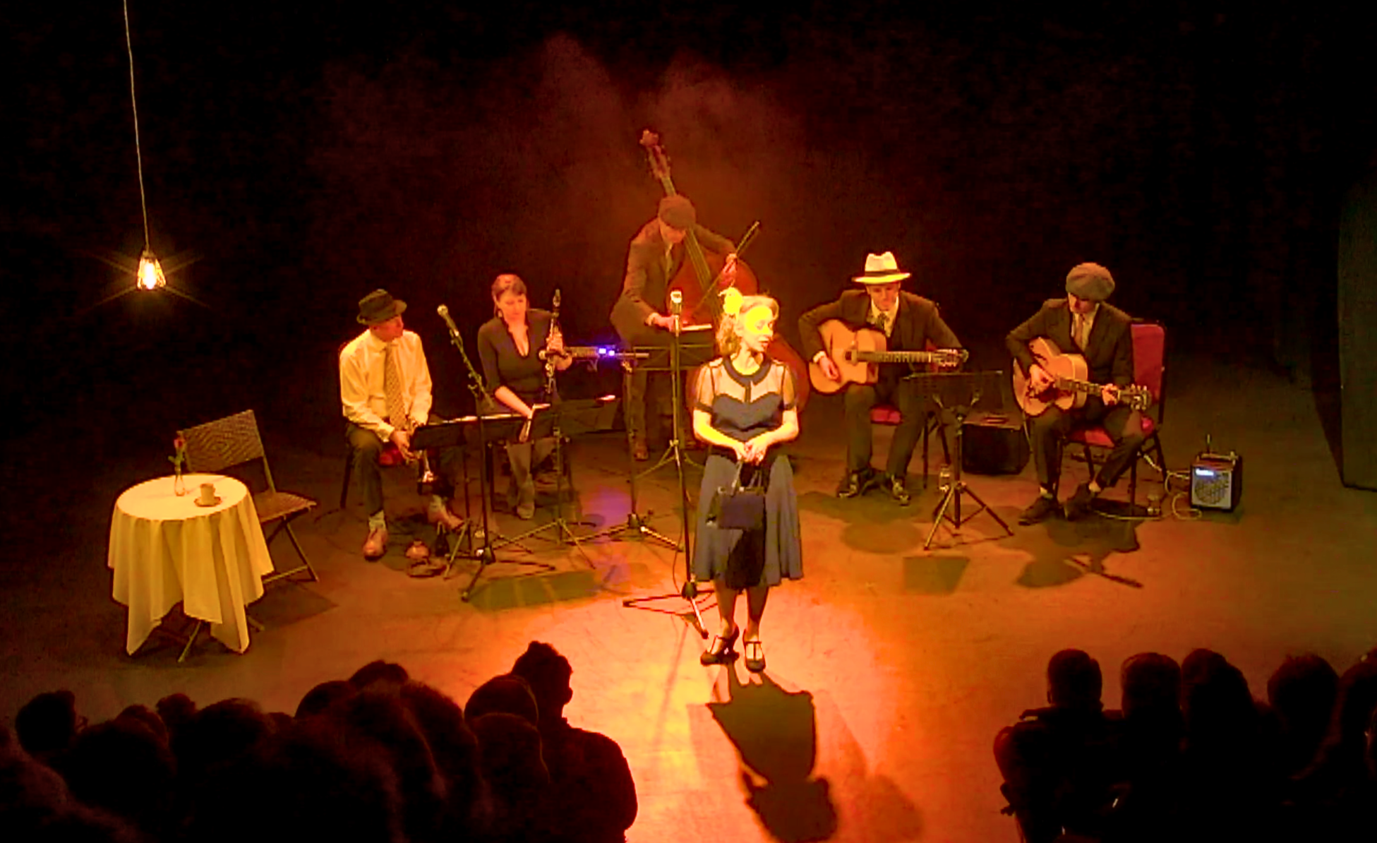 The Hot Jazz Vagabonds "paris In A Jazz Age"