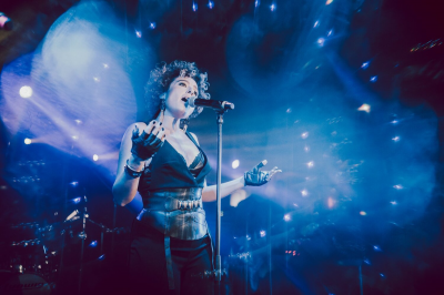 Berenice Van Leer & Lorijn Von Piekartz at Muziekgebouw Frits Philips Eindhoven