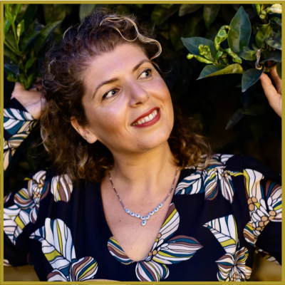 Monica Gilardi Sings Her Best Loved at Elegance Cafè Jazz Club