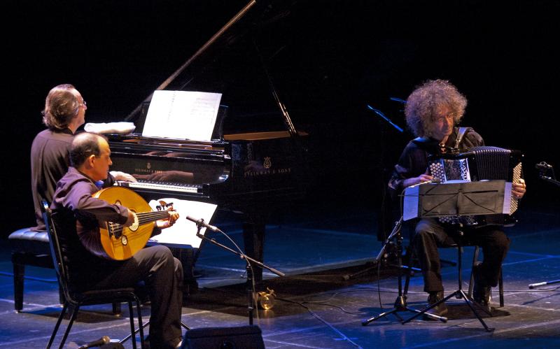 Anouar Brahem, Montreal Jazz Festival 2011© 2011 John Kelman