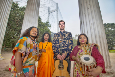 Simon Thacker's Svara-kanti at Middlesbrough Town Hall