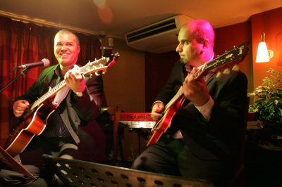 Twin Frets at Spread Eagle Inn - event poster Twin Frets at Spread Eagle Inn