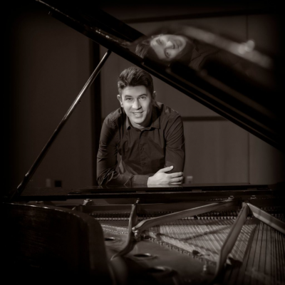 The Kahveed Behroozi Quartet at Black Cat