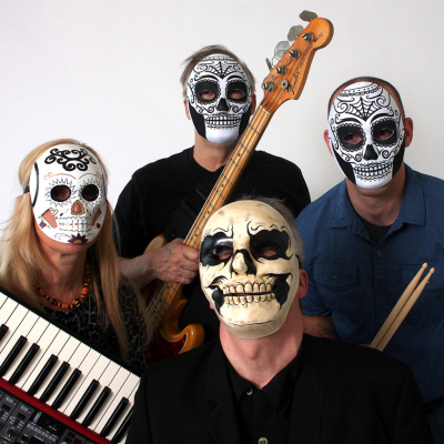 Bees Deluxe at Silvana - event poster Bees Deluxe at Silvana