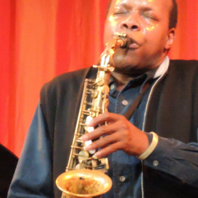 Con Alma Presents Tony Campbell at Con Alma