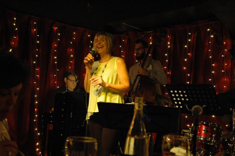Mary Ellen Desmond at Paris Bistro and Jazz Café Mary Ellen Desmond at Paris Bistro and Jazz Café