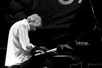 Roberto Bachi “ Le Mie Mani - Anteprima Disco at Elegance Cafè Jazz Club