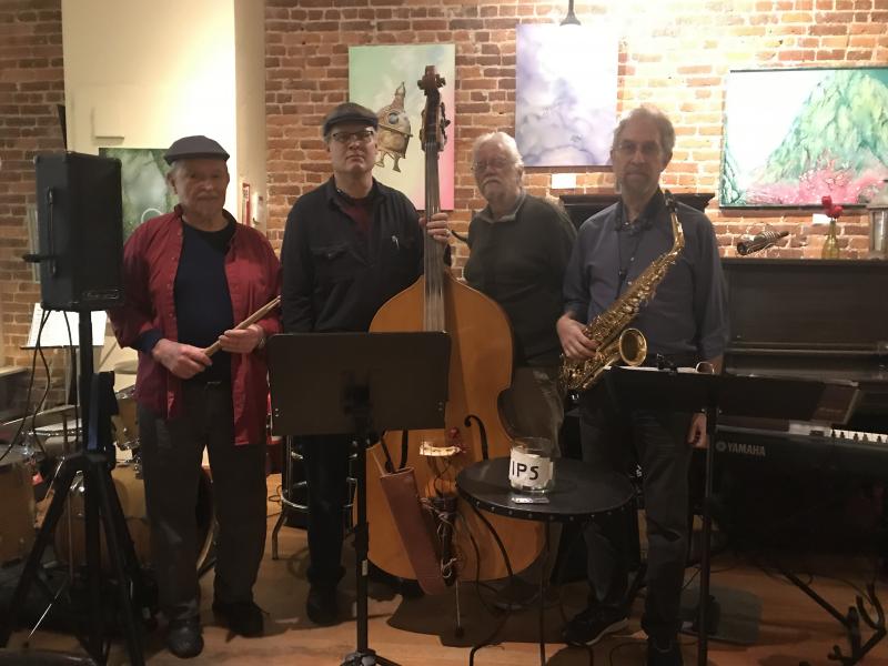 DeJazzVu Quartet at Lucchesi Vineyards And Winery