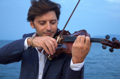 Hot Swing Violin at Elegance Cafè Jazz Club