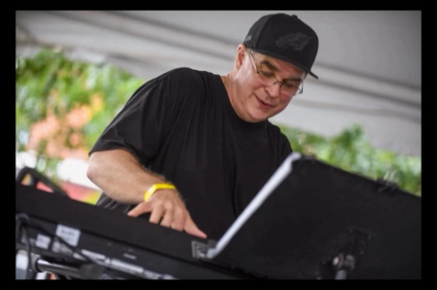 Jim Holton at Cheltenham Center for the Arts