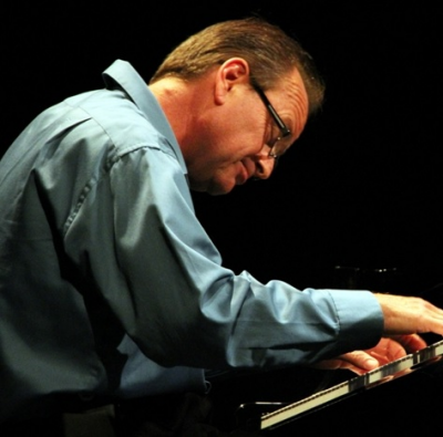 Stu Shelton Duo at Dorona