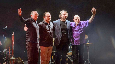 Johannes Mössinger Quartet | CD-Release Tour: „painting In Blue“ at Loft - event poster Johannes Mössinger Quartet | CD-Release Tour: „painting In Blue“ at Loft