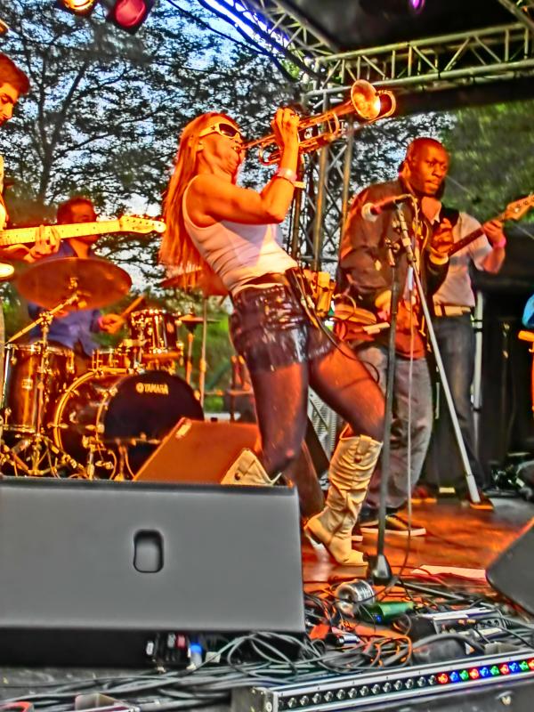 Saskia Laroo & Joseph Bowie W Planet T at Jazz Aan De Maas