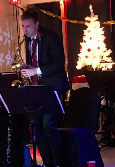 Angela O'Neill And The Outrageous8 CHRISTMAS CD RELEASE