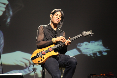 Stanley Jordan  at Club 42 @ The Ware Center, Millersville University