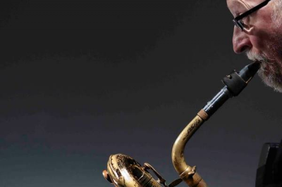 Charlie Kohlhase Explorers Club at WSCA 106.1 Button Factory Stage