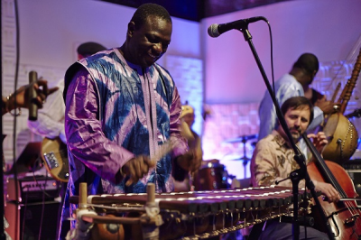 Famoro Dioubaté Band at An Die Musik Live
