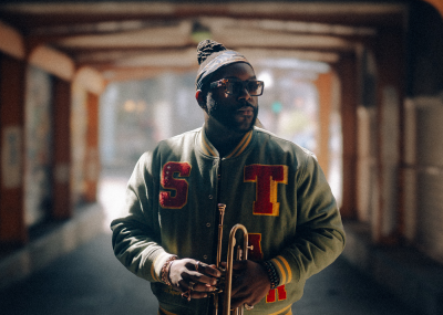 Marquis Hill &ndash; Sweet Surrender Trio