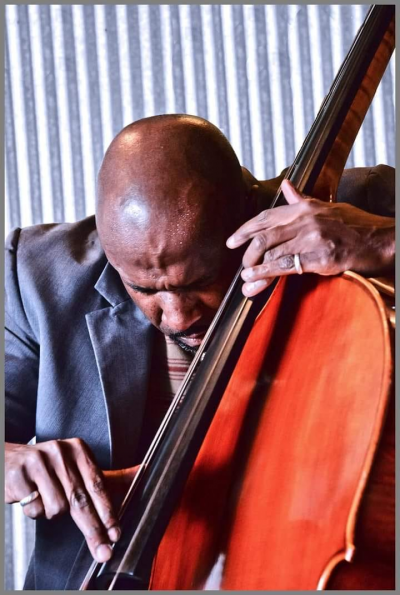Jazzy Sunday Brunch featuring Maria Jazzy and Elliot (Kirk) Kuykendall on Double Bass at El Charro Hipster Bar And Cafe