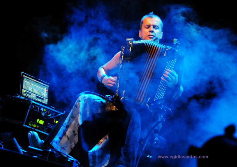 Kimmo Pohjonen: A Very Cool Instrument Kimmo Pohjonen: A Very Cool Instrument