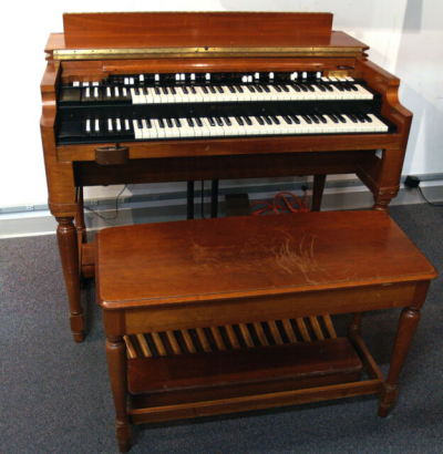 Reuel Lubag -  Tribute To Jazz Organ at Boxley's