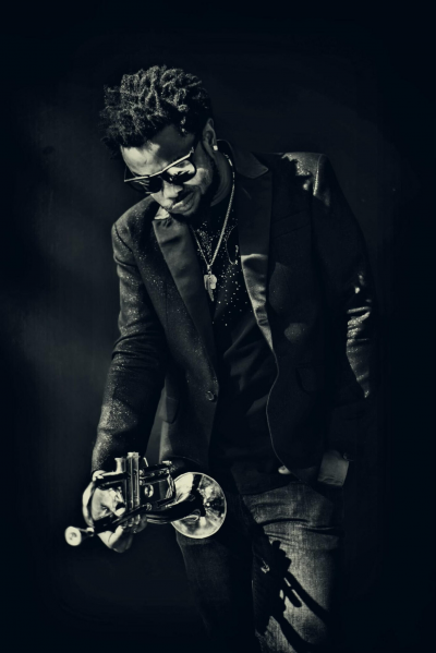 Maurice Brown & Break Science Unplugged at Black Cat