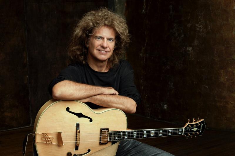 Pat Metheny at Cologne Philharmonic Pat Metheny at Cologne Philharmonic