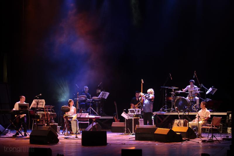 Nguyen Le, Quoc Trung, Dhaffer Youssef, Than Lam, Rhani Krija, Kieu Anh© Trongtung Nguyen
