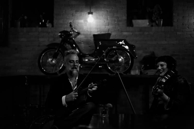 Mat Maneri and Tanya Kalmanovitch at Korzo Mat Maneri and Tanya Kalmanovitch at Korzo