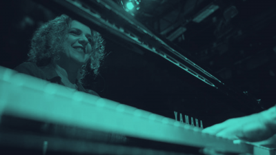 Christianne Neves E Banda at JazzB