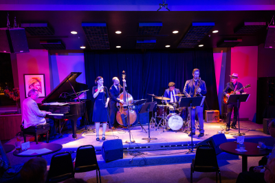 Red Light Roxy  at BOP STOP