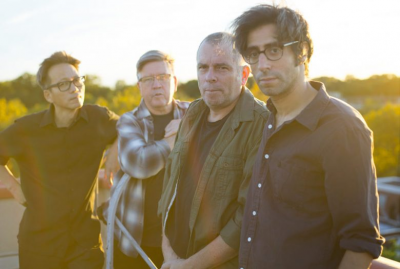 Collapsible Shoulder Big Band at Roulette