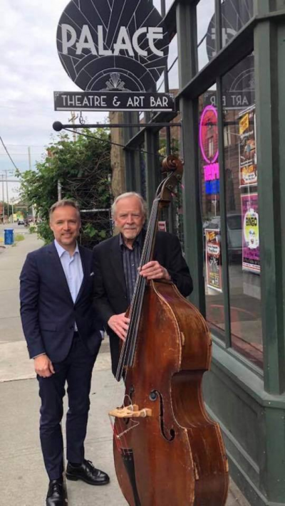 Piano Bar With Larry Knapp And Friends at The Palace Theater And Art Bar