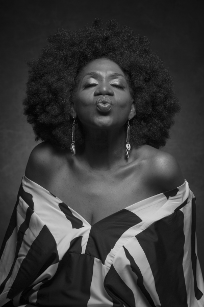 Sharón Clark W/chris Grasso Trio at Mr. Henry's Restaurant