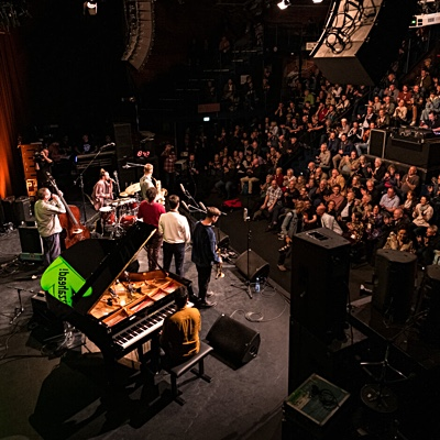 Jazz, From Near and Far... plus Navigation Tips: Jazz, From Near and Far... plus Navigation Tips