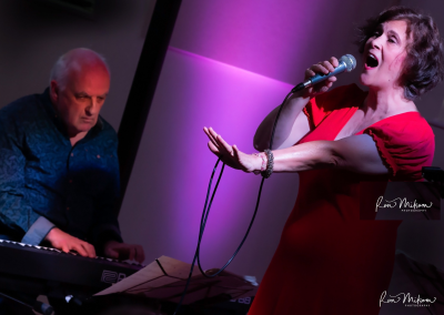 Sarah Moule & Simon Wallace at The Elephant Inn