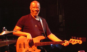 Jazz article: Talkin' Blues with the Groovemaster, Jerry Jemmott