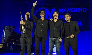 Read Sergio Cammariere 4th at Politeama Theatre Manerbio Jazz Fest 2024