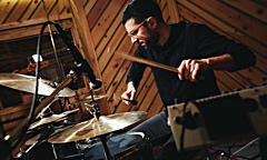 Jazz article: Mark Guiliana: A Natural Progression of Research