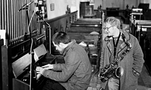 Jazz article: Kit Downes and Tom Challenger: Organ Crawling