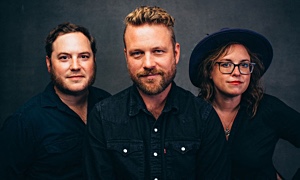 Jazz article: Jon Stickley Trio: Point to Point