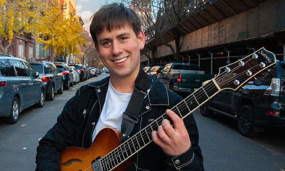 Meet Guitarist Miles Mindlin