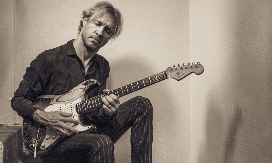 Bluesman Kenny Wayne Shepherd balances past, present