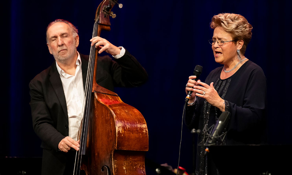Come Hear The Agnes Lakatos Quintet: A Hungarian-Jazz Show At The Checkout In Chicago on July 2 At 7:30pm