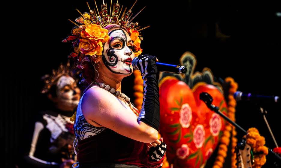 Las Cafeteras Offer Evening Of Spiritual Storytelling