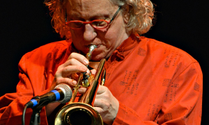 Jazz article: Tim Hagans: Trumpet and Musical Elegance
