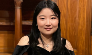 The Pianist Who Sets The Season: Luping Robyn Xu